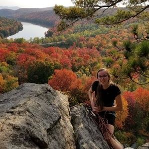 Meet your Posher, Jeanne